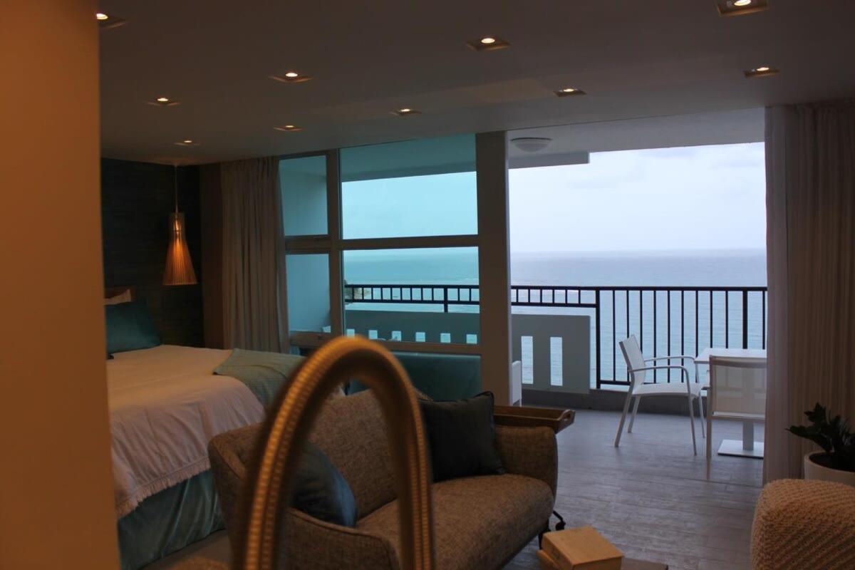 Enchanted 17 Jewel Beachfront Luquillo -Pool Ngoại thất bức ảnh
